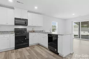 155 Trailwood Ct, Salisbury, NC 28146 - Photo 3