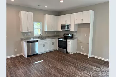 504 N Broad Street, Gastonia, NC 28054 - Photo 3