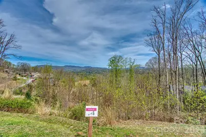 81 Curtain Bluff, Hendersonville, NC 28791 - Photo 11