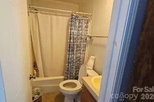 510 Phillips St, Fairmont, NC 28340 - Photo 31