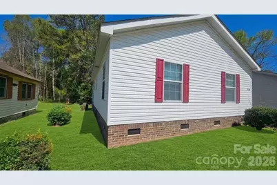 510 Phillips Street, Fairmont, NC 28340 - Photo 3