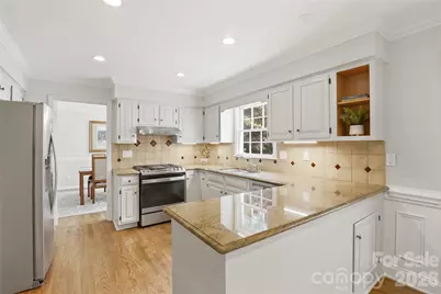 6427 Summerlin Place, Charlotte, NC 28226 - Photo 13