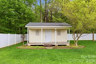 140 Silver Birch Ln, Mount Holly, NC 28120 - Photo 35