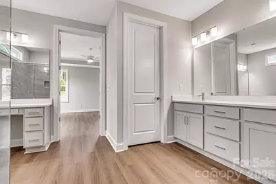 13409 Cozy Court, Charlotte, NC 28215 - Photo 21