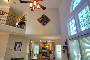 9310 Autumn Applause Dr, Charlotte, NC 28277 - Photo 7
