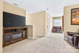 6060 Latta Springs Cir, Huntersville, NC 28078 - Photo 25