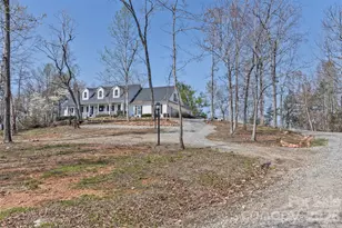 378 Collinsville Rd, Columbus, NC 28722 - Photo 3