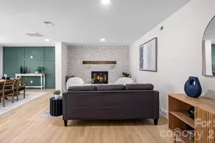 7234 Rollingridge Dr, Charlotte, NC 28211 - Photo 11