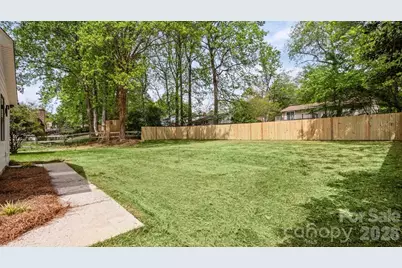 7234 Rollingridge Drive, Charlotte, NC 28211 - Photo 31