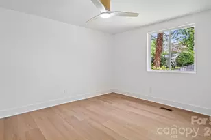 7234 Rollingridge Dr, Charlotte, NC 28211 - Photo 19