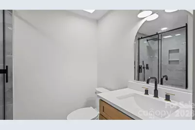 7234 Rollingridge Drive, Charlotte, NC 28211 - Photo 21