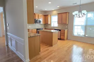 12051 Dunipace Ct, Fort Mill, SC 29707 - Photo 5