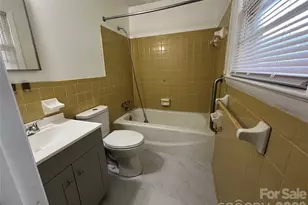 649 Pine Street Ext, Forest City, NC 28043 - Photo 29