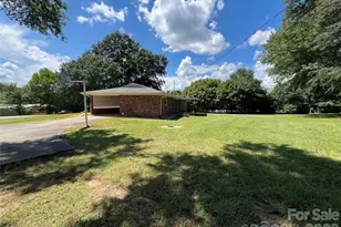 649 Pine Street Ext, Forest City, NC 28043 - Photo 7