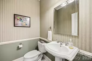 135 Crossvine Trail, Hendersonville, NC 28739 - Photo 19