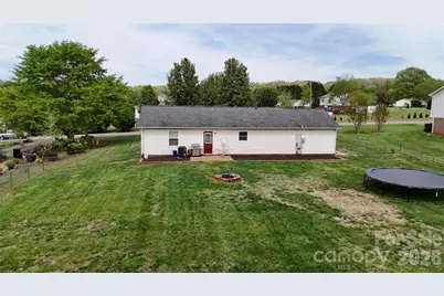 2929 Charles Court, Lincolnton, NC 28092 - Photo 3