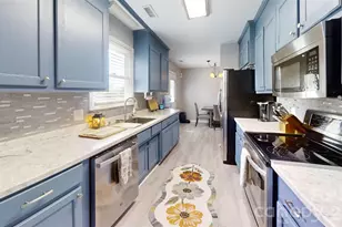 2929 Charles Ct, Lincolnton, NC 28092 - Photo 13