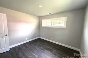 1200 Weststone Dr, Charlotte, NC 28208 - Photo 19