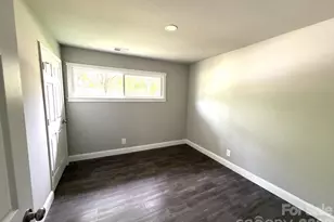 1200 Weststone Dr, Charlotte, NC 28208 - Photo 17