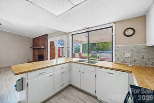 1820 Springsteen Rd, Rock Hill, SC 29730 - Photo 13