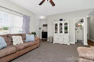 1427 Hollythorn Dr, Rock Hill, SC 29732 - Photo 7