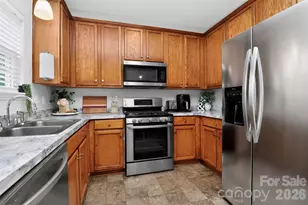 1427 Hollythorn Dr, Rock Hill, SC 29732 - Photo 11