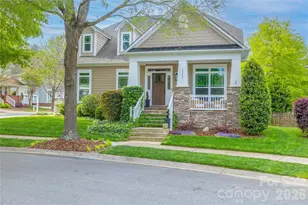 18003 Northport Dr, Cornelius, NC 28031 - Photo 1