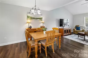 124 E Iowa Ave, Bessemer City, NC 28016 - Photo 9