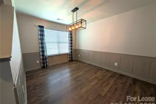 2525 Mcintosh St, Dallas, NC 28034 - Photo 9