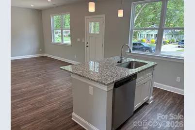 608 E Boston Avenue, Bessemer City, NC 28016 - Photo 3