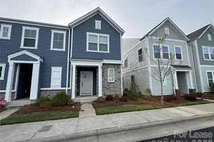 335 Ladybird Ln, Pineville, NC 28134 - Photo 3