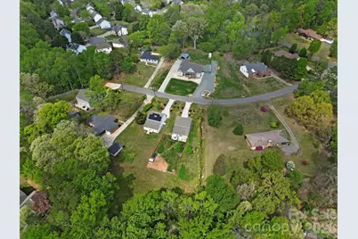 12120 Plover Drive, Charlotte, NC 28269 - Photo 5