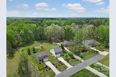 12120 Plover Drive, Charlotte, NC 28269 - Photo 7