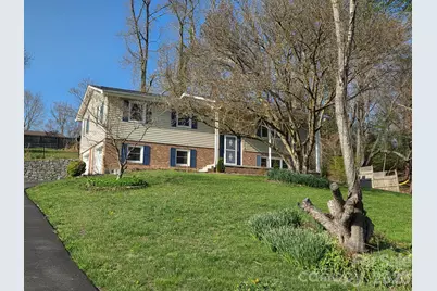 106 Shelly Drive, Hendersonville, NC 28792 - Photo 1