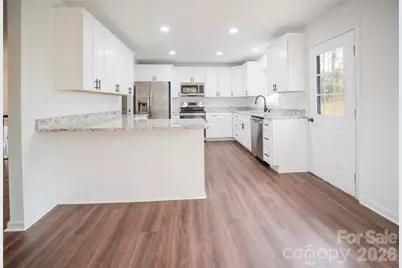 106 Shelly Drive, Hendersonville, NC 28792 - Photo 15