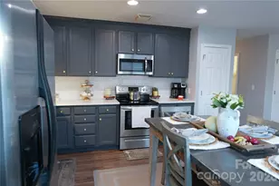 713 Willie Beatty Ct, Statesville, NC 28677 - Photo 11