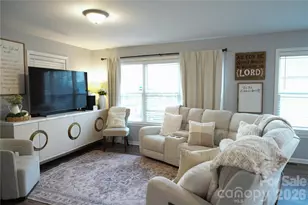 713 Willie Beatty Ct, Statesville, NC 28677 - Photo 9