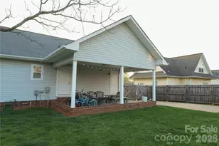 713 Willie Beatty Ct, Statesville, NC 28677 - Photo 9