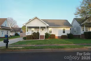 713 Willie Beatty Ct, Statesville, NC 28677 - Photo 3
