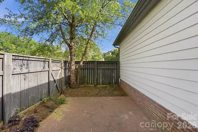 728 Clayfield Court, Charlotte, NC 28209 - Photo 27