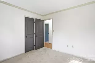 728 Clayfield Ct, Charlotte, NC 28209 - Photo 23