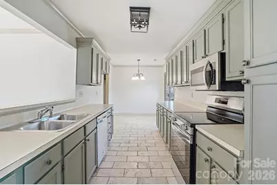 728 Clayfield Court, Charlotte, NC 28209 - Photo 11