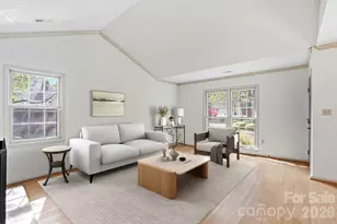 728 Clayfield Ct, Charlotte, NC 28209 - Photo 3