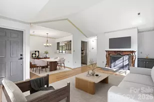 728 Clayfield Ct, Charlotte, NC 28209 - Photo 5