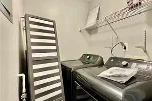 10240 Rose Meadow Ln, Charlotte, NC 28277 - Photo 15