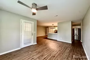 10240 Rose Meadow Ln, Charlotte, NC 28277 - Photo 13