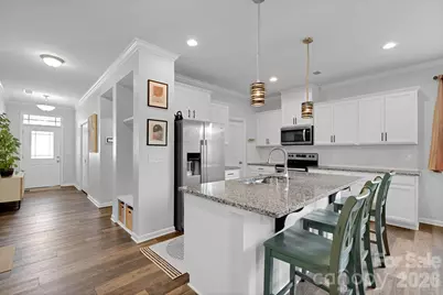 13124 Lakemore Drive, Charlotte, NC 28278 - Photo 9