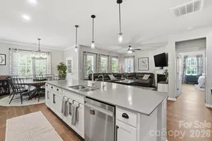 2102 Abundance Ln, Waxhaw, NC 28173 - Photo 9