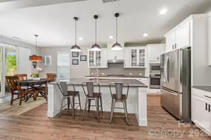 11719 Grey Partridge Dr, Charlotte, NC 28278 - Photo 9