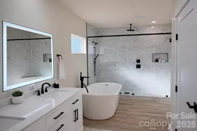 2520 27th Avenue Circle NE, Hickory, NC 28601 - Photo 5